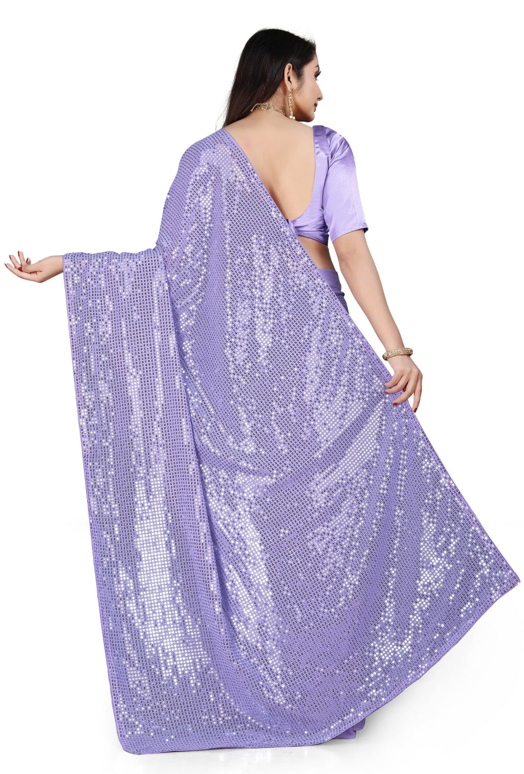 सीक्वेंस वर्क वाली पार्टी वियर डिज़ाइनर साड़ी