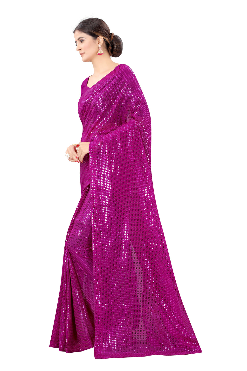 सीक्वेंस वर्क वाली पार्टी वियर डिज़ाइनर साड़ी