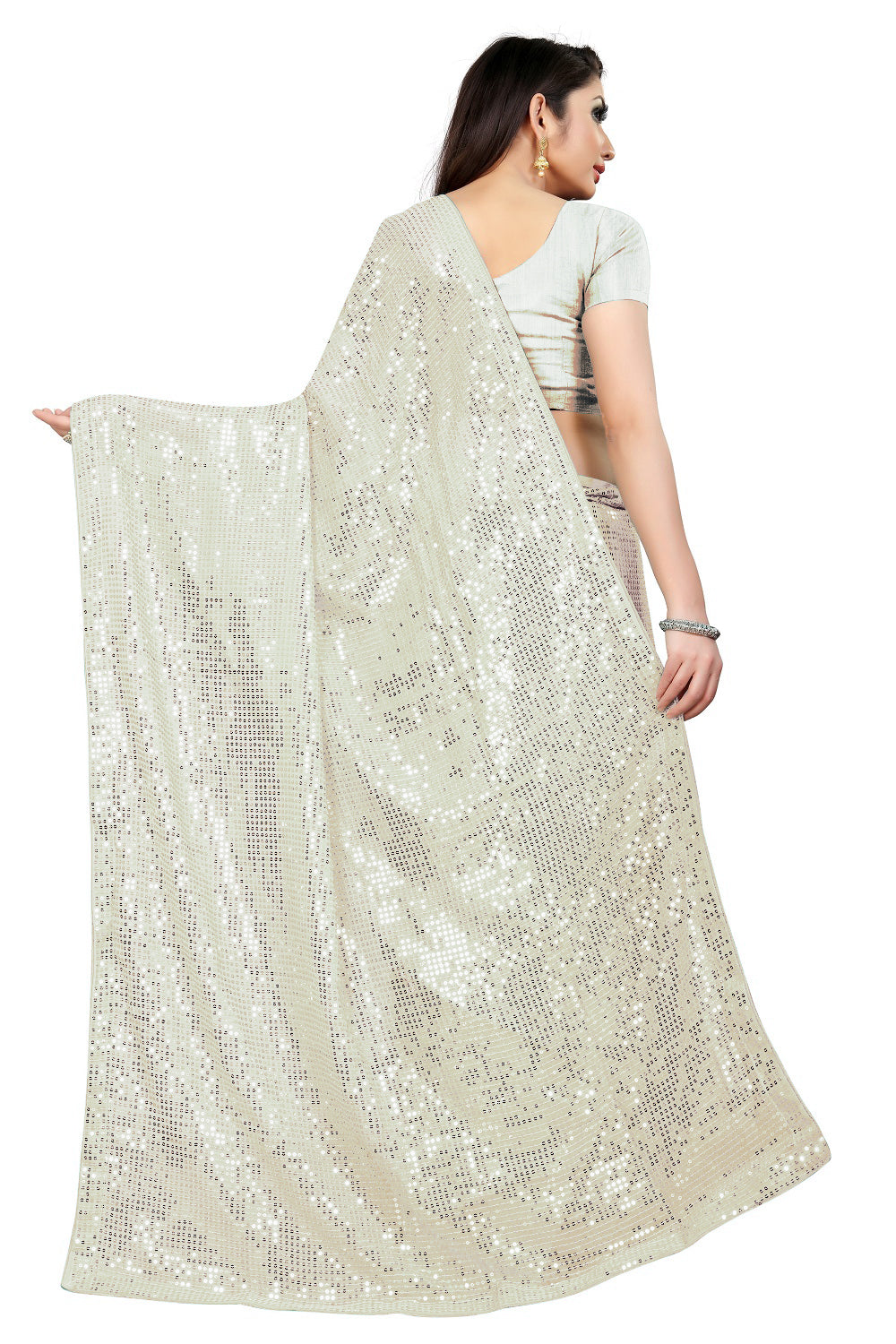 सीक्वेंस वर्क वाली पार्टी वियर डिज़ाइनर साड़ी