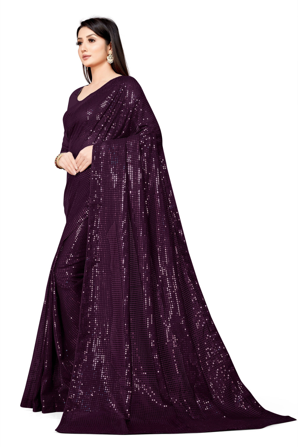 सीक्वेंस वर्क वाली पार्टी वियर डिज़ाइनर साड़ी