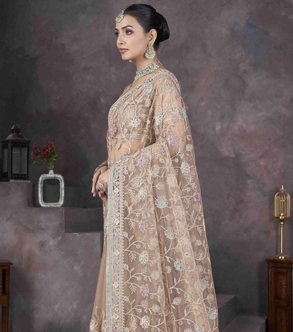 डिज़ाइनर पार्टी वियर लुक कढ़ाई साड़ी