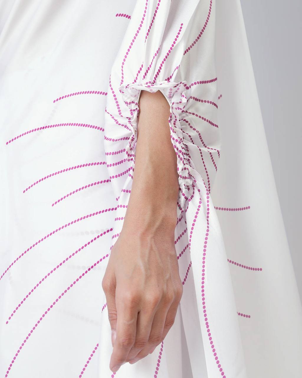 पार्टी वियर लुक हैंड कफ्तान स्टाइल रेडी टू वियर साड़ी