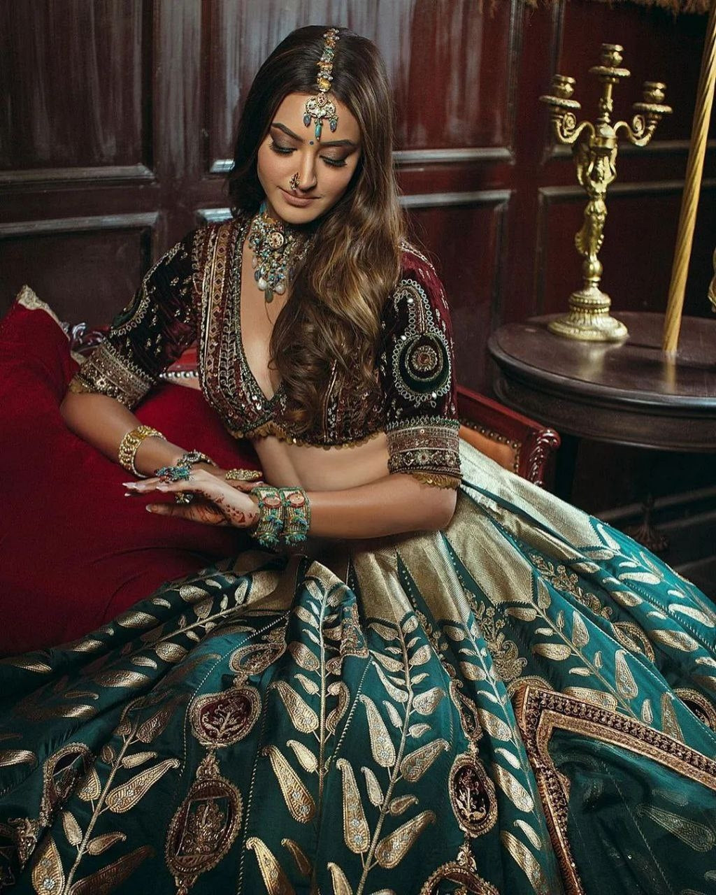 Designer Party Wear Lehenga Choli With Beautiful Thread Work