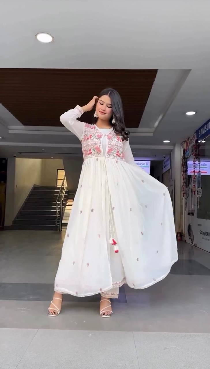 पार्टी वियर लुक टॉप-पेंट, श्रग और दुपट्टा