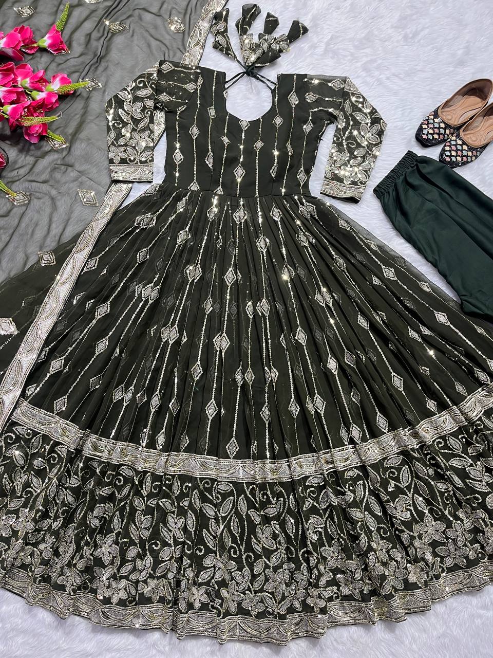 Designer Anarkali Gown And Pent With Dupatta In New Fancy Style