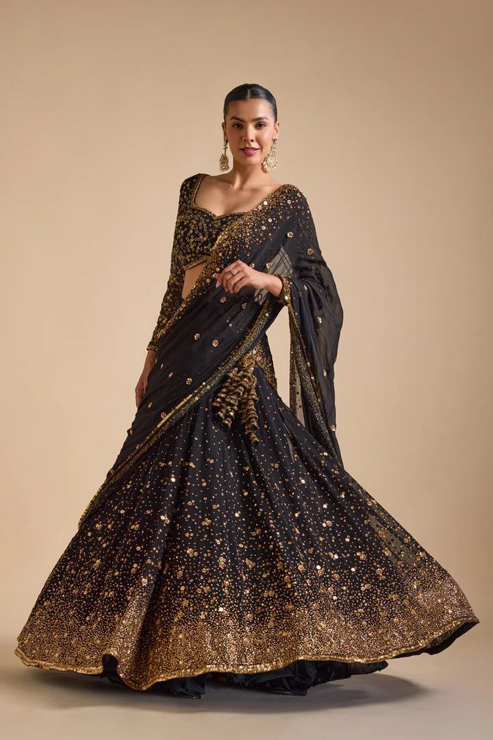 Beautiful Designer Lehenga Choli With Beautiful Embroidery Work