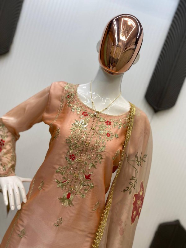 पार्टी वियर लुक टॉप और बॉटम विद दुपट्टा