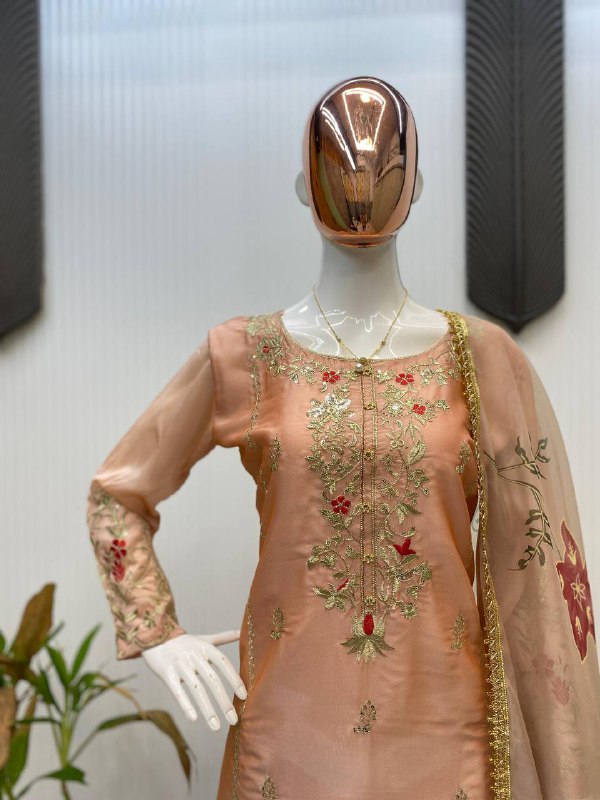 पार्टी वियर लुक टॉप और बॉटम विद दुपट्टा