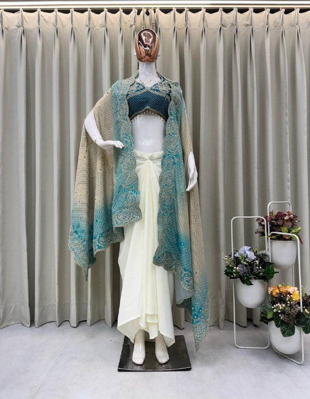 पार्टी वियर लुक खूबसूरत स्कर्ट-ब्लाउज और श्रग