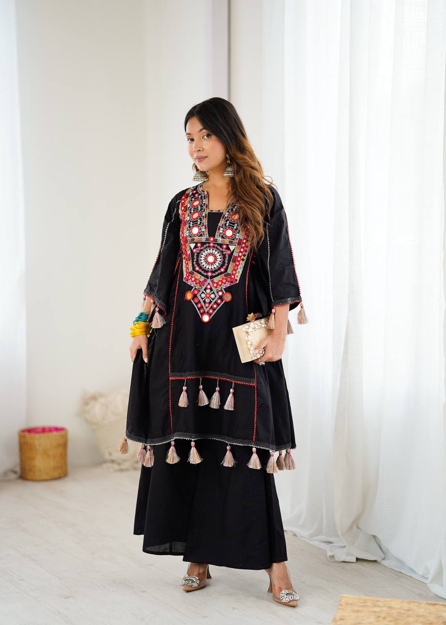 Designer Co-ord Set With Embroidery Sequence Work
