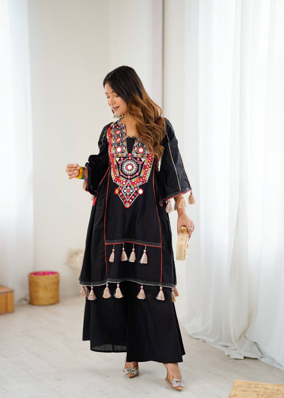 Designer Co-ord Set With Embroidery Sequence Work