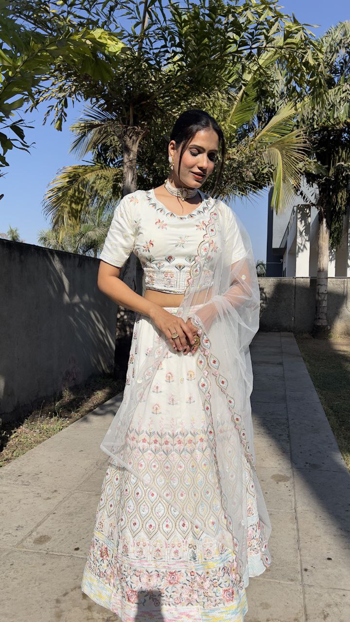 Beautiful And Most Trending Party Wear Lehenga Choli