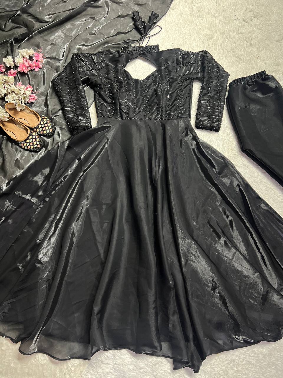 Designer Anarkali Gown And Pent With Dupatta In New Fancy Style