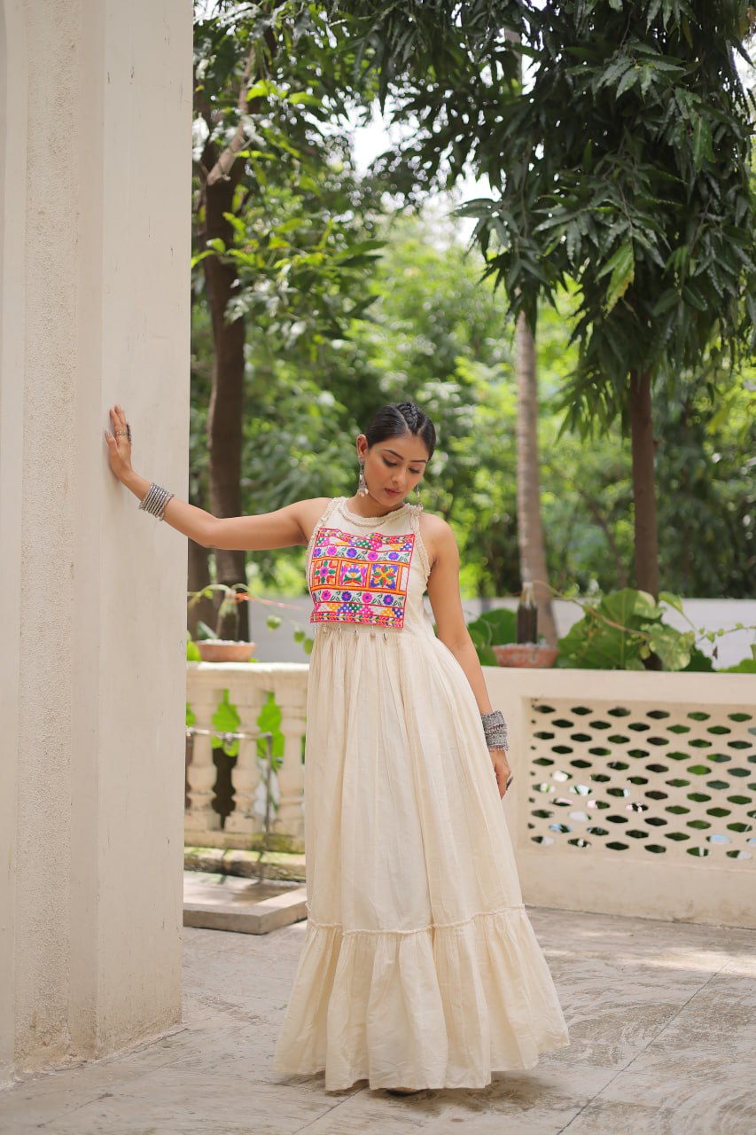 Navratri Special Gown With Multi Thread Embroidered Work