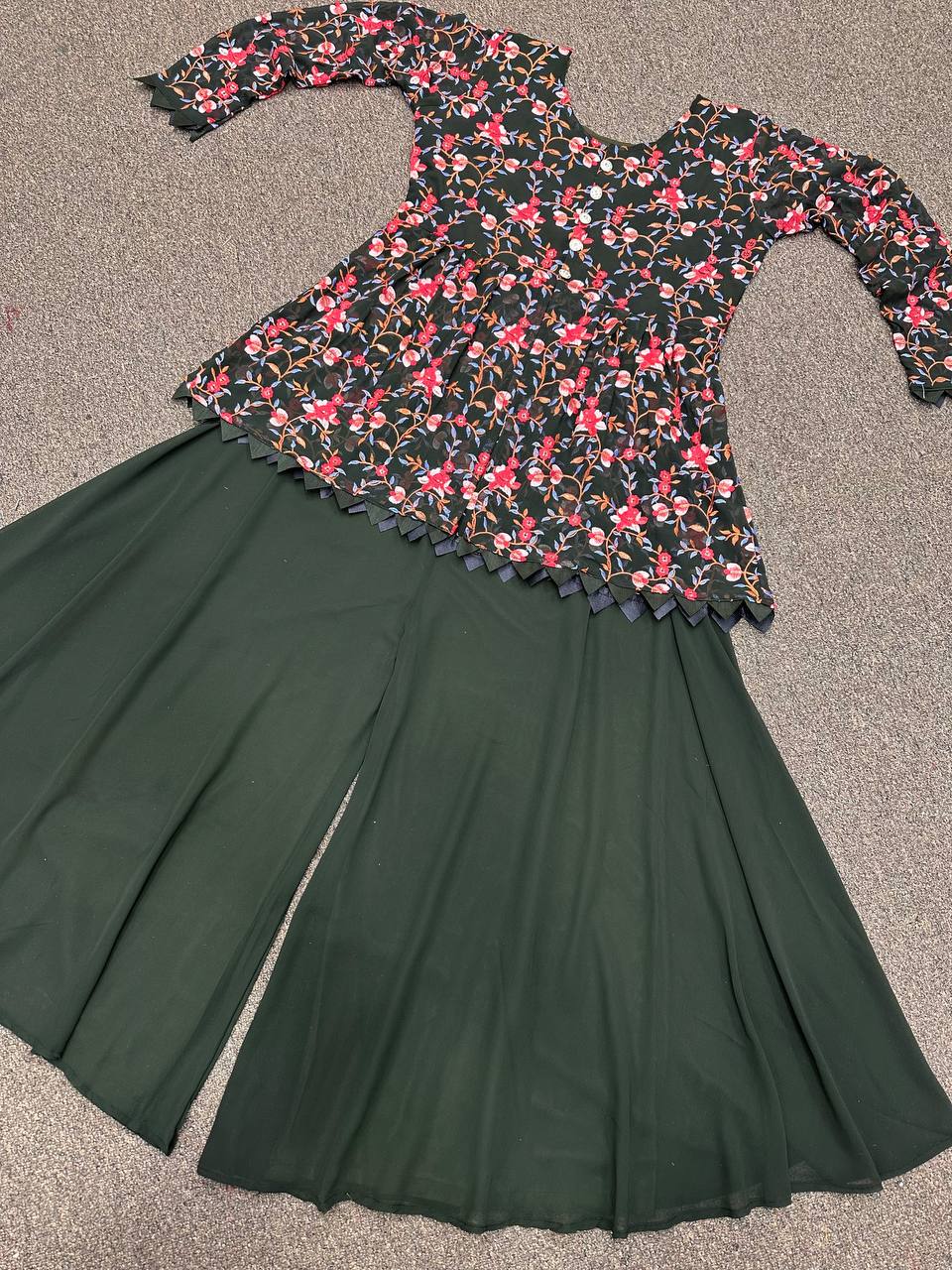 Beautiful Top-Bottom With Fancy Embroidery Thread And Sequins Work