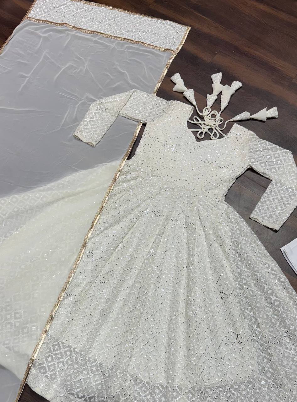 Designer Party Wear Anarkali Suit Set With Thread Embroidered Work