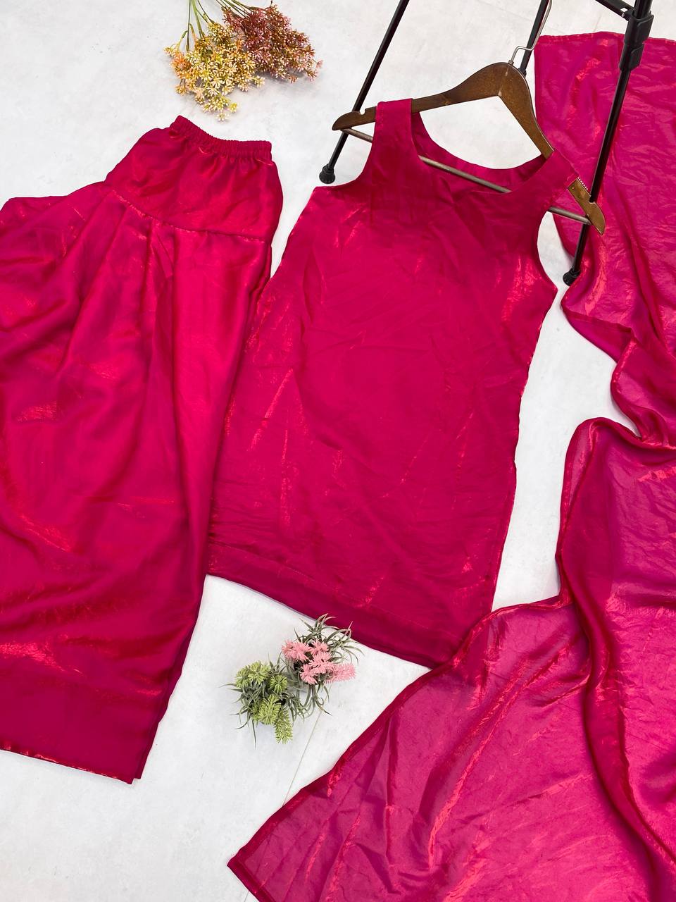 डिज़ाइनर पार्टी वियर टॉप-बॉटम एना दुपट्टा