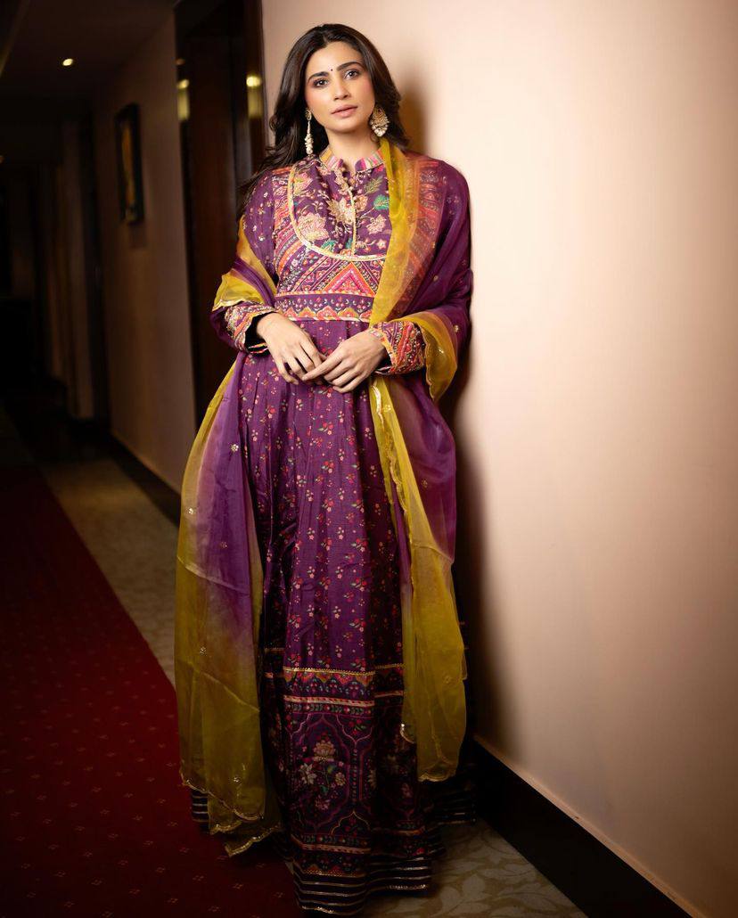 Party Wear Look Designer Gown And Beautiful Dupatta