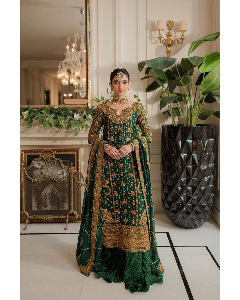 पार्टी वियर लुक डिज़ाइनर टॉप और बॉटम दुपट्टे के साथ