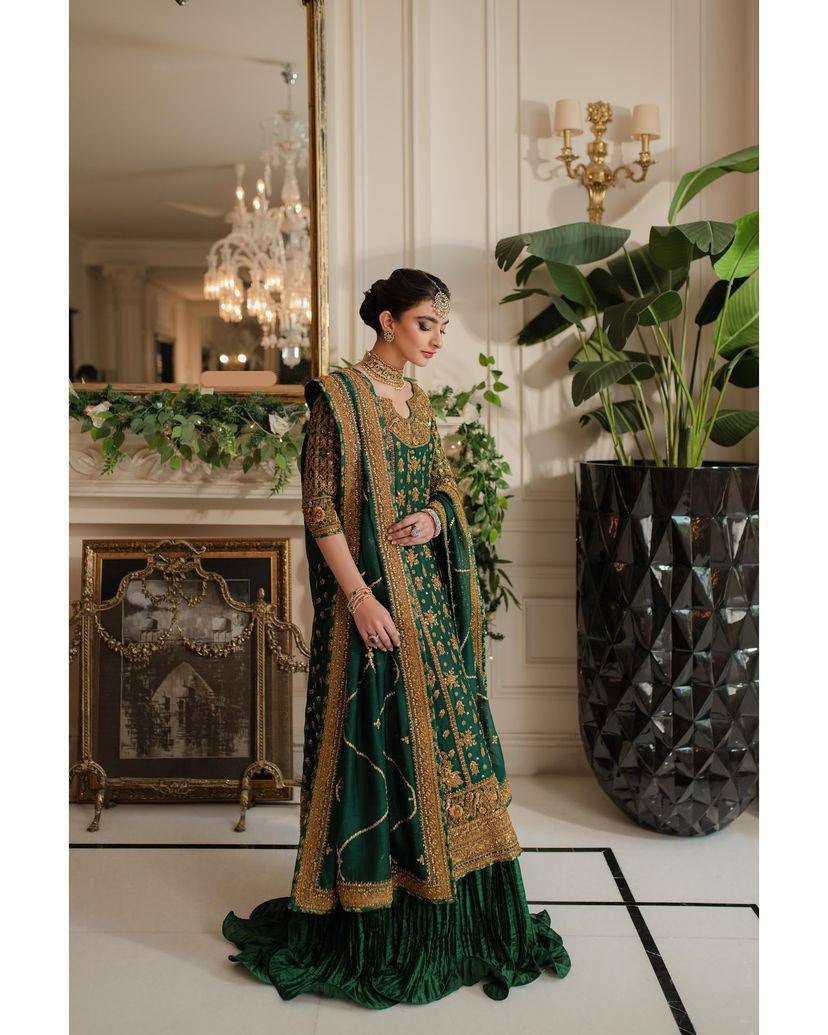 पार्टी वियर लुक डिज़ाइनर टॉप और बॉटम दुपट्टे के साथ