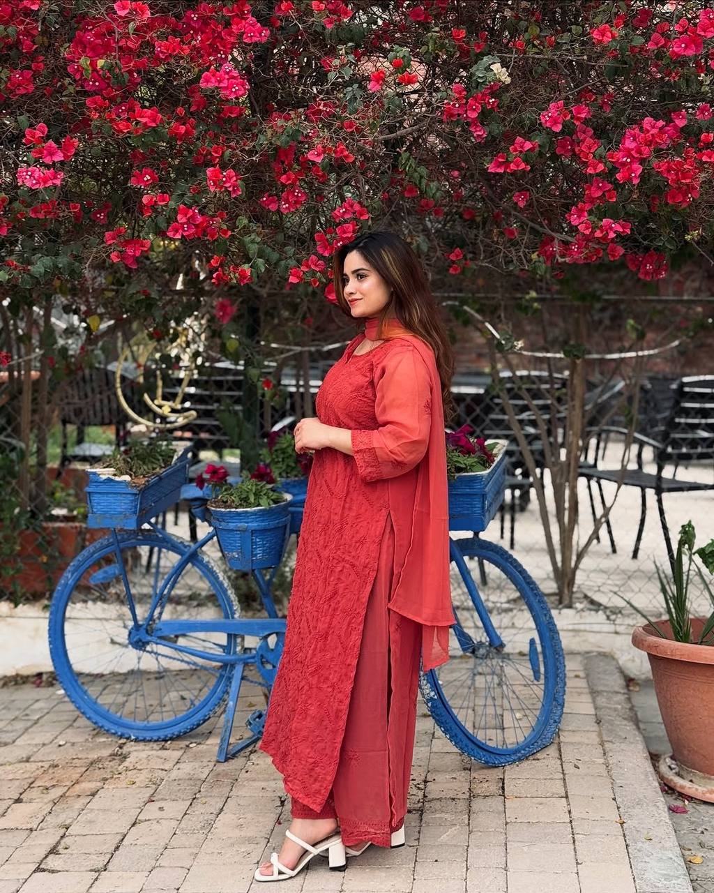 पार्टी वियर लुक टॉप-बॉटम और दुपट्टा