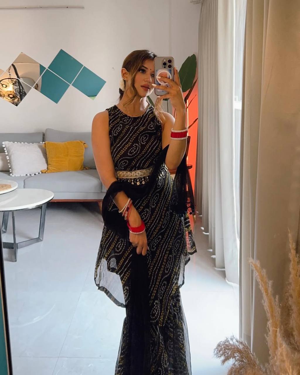 पार्टी वियर लुक खूबसूरत टॉप-प्लाज़ो और दुपट्टा