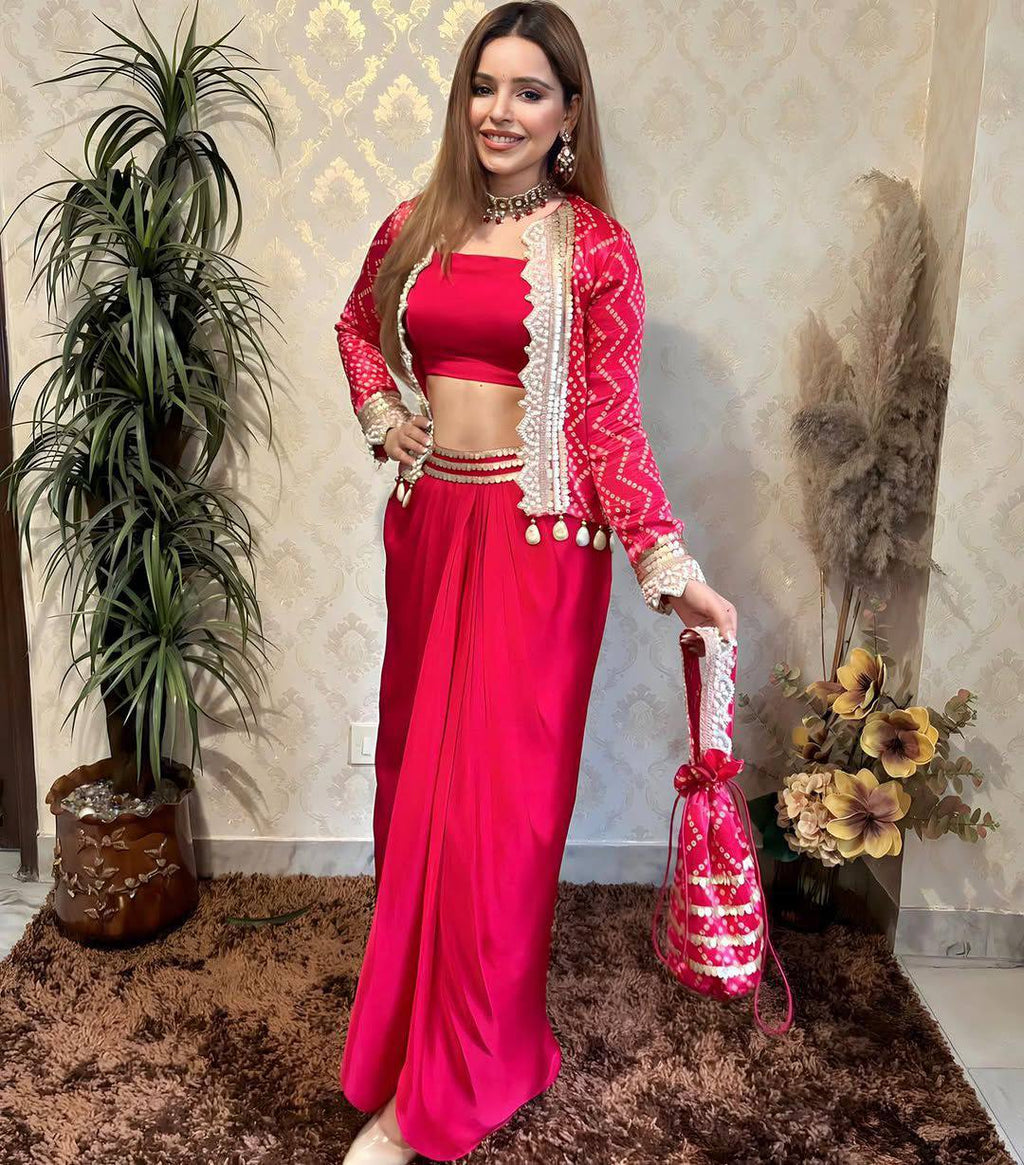 पार्टी वियर फैंसी स्टाइल धोती-ब्लाउज और कोटी