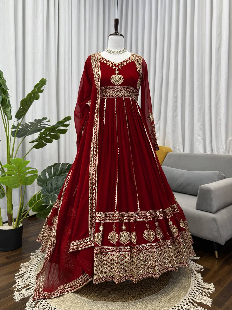 Party Wear Look Designer Gown With Thread And Sequence Work