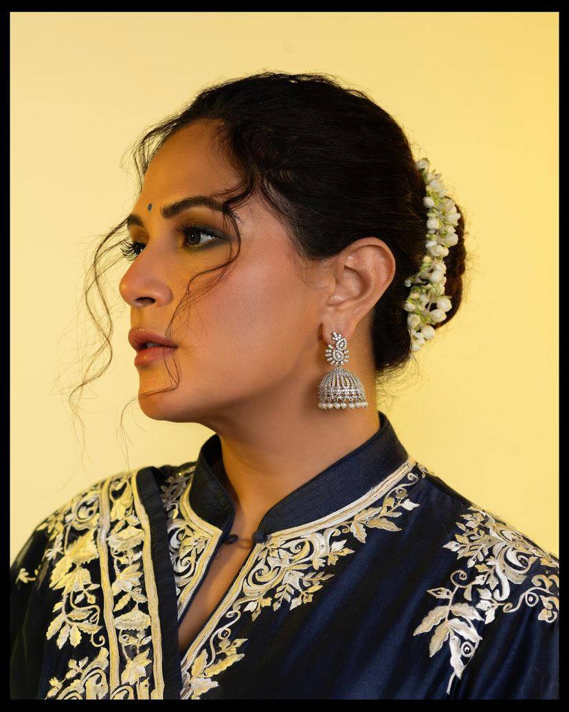 Party Wear Look Designer Gown And Beautiful Dupatta