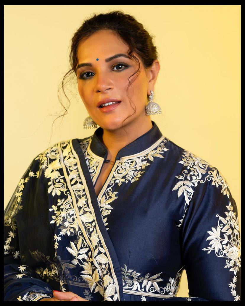 Party Wear Look Designer Gown And Beautiful Dupatta