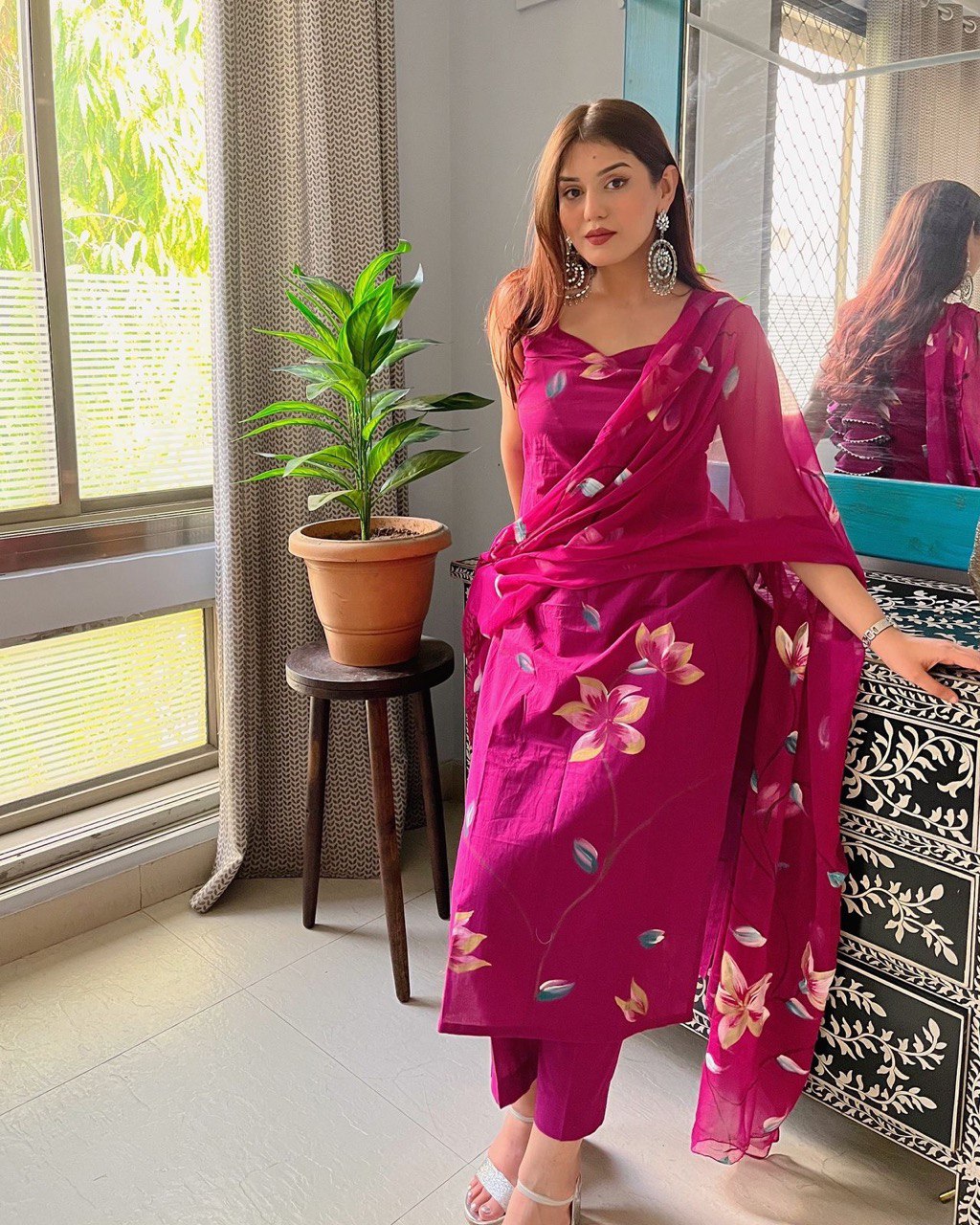 Party Wear Look Beautiful Top And Bottom With Dupatta