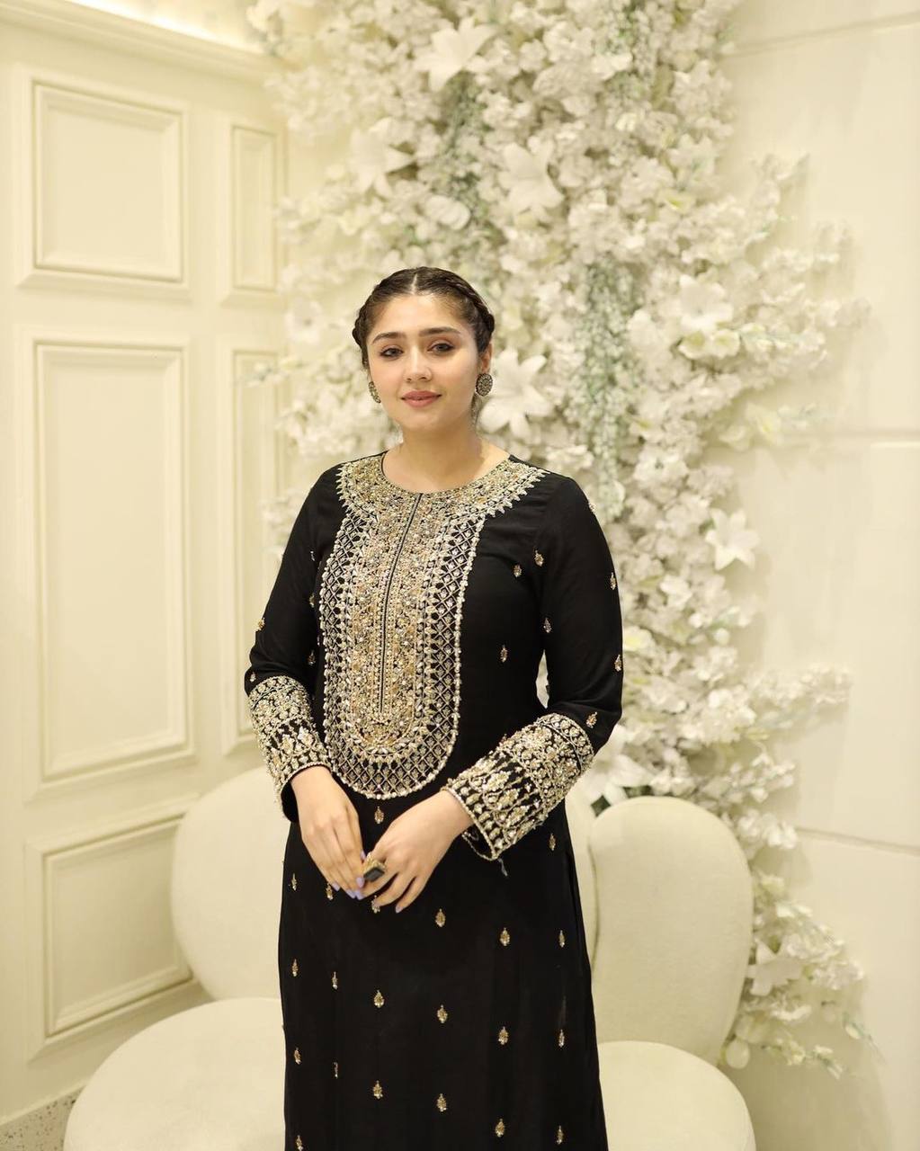 पार्टी वियर लुक डिज़ाइनर टॉप और बॉटम दुपट्टे के साथ