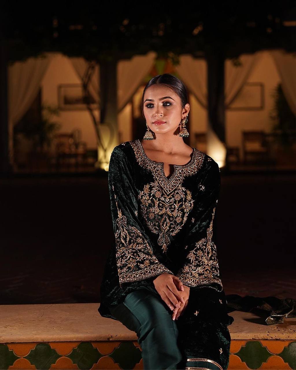 पार्टी वियर लुक डिज़ाइनर टॉप और बॉटम दुपट्टे के साथ