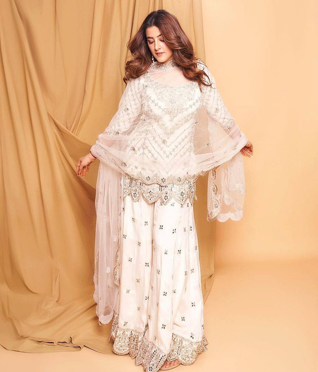 पार्टी वियर लुक डिज़ाइनर टॉप और बॉटम दुपट्टे के साथ