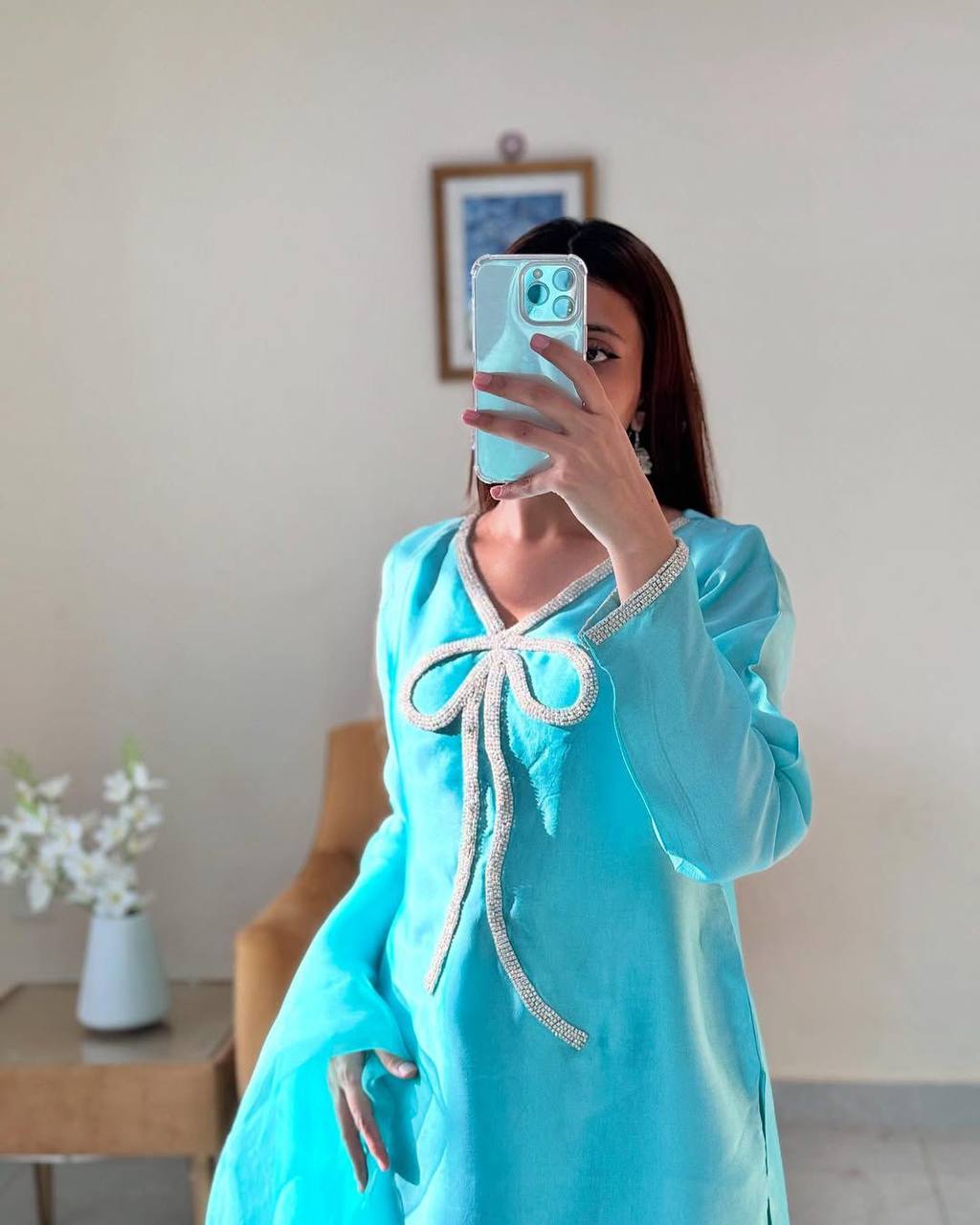 पार्टी वियर डिज़ाइनर टॉप और बॉटम दुपट्टे के साथ