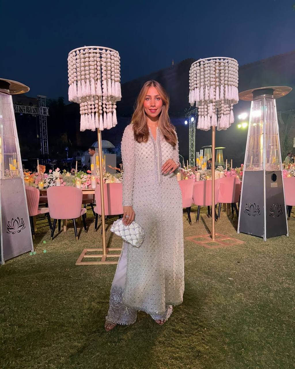 पार्टी वियर डिज़ाइनर टॉप और बॉटम दुपट्टे के साथ