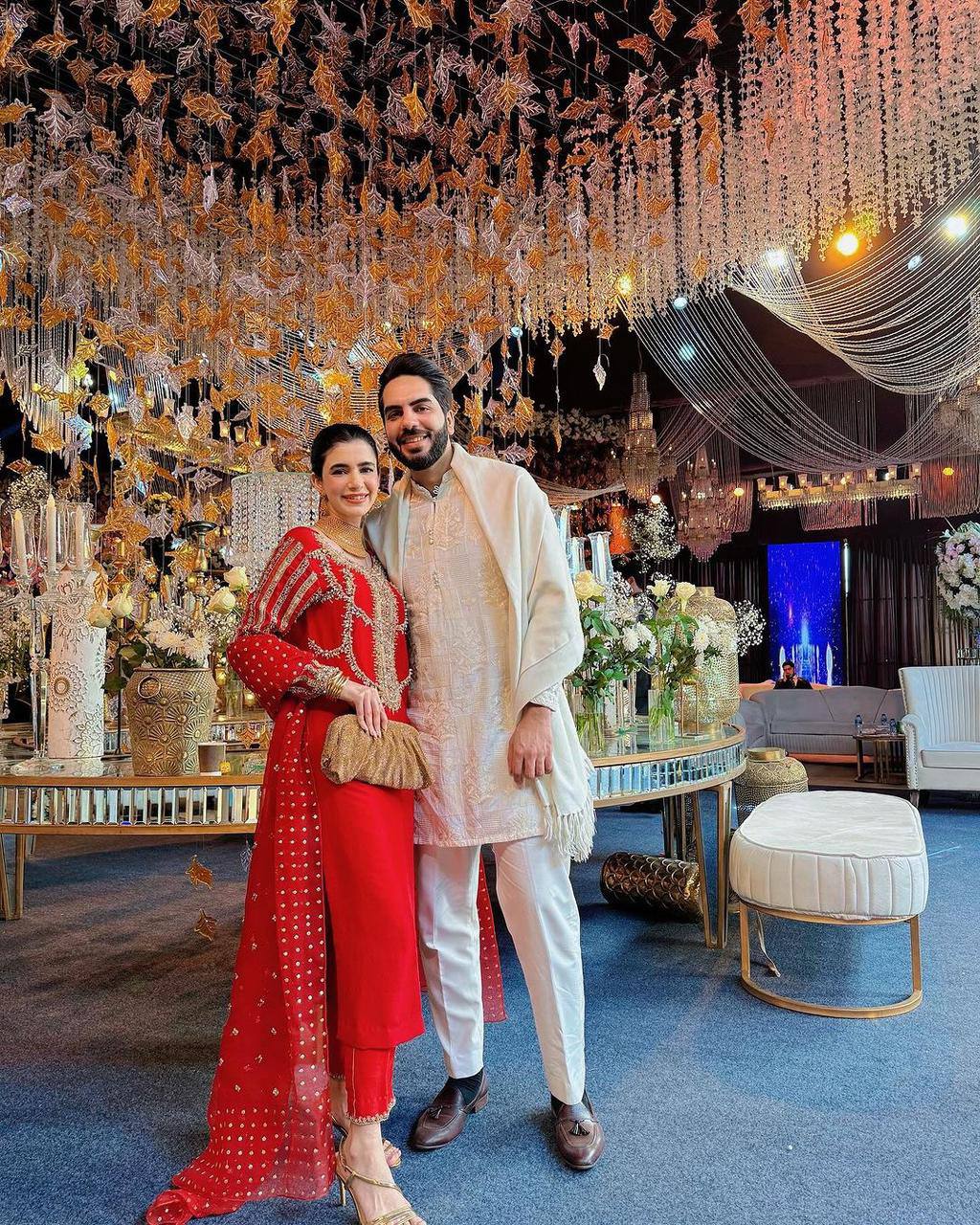 पार्टी वियर लुक डिज़ाइनर टॉप और बॉटम दुपट्टे के साथ