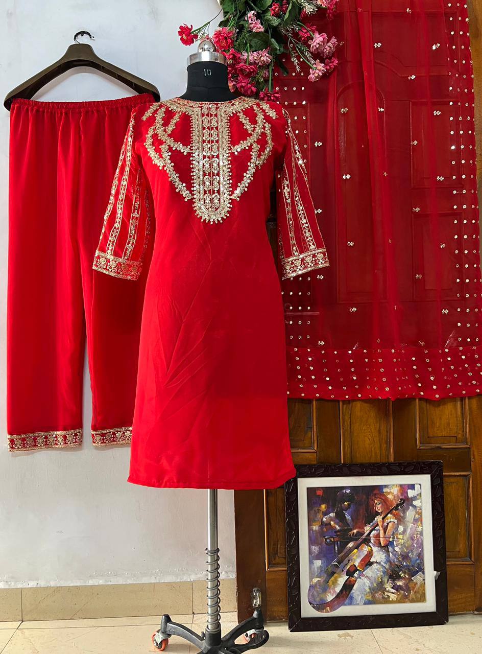 पार्टी वियर लुक डिज़ाइनर टॉप और बॉटम दुपट्टे के साथ