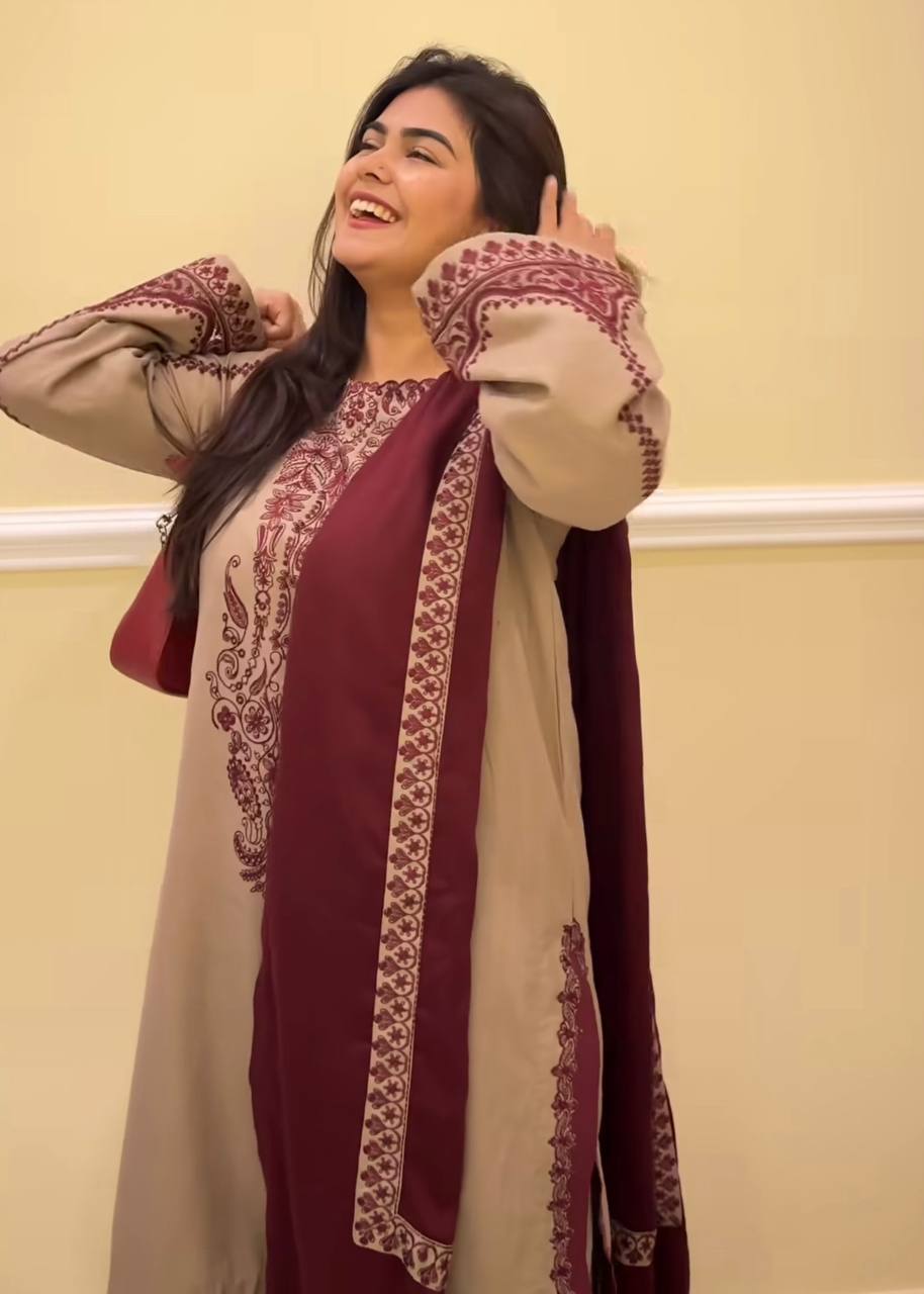 डिज़ाइनर पार्टी वियर लुक टॉप-बॉटम और कढ़ाई वर्क वाला दुपट्टा