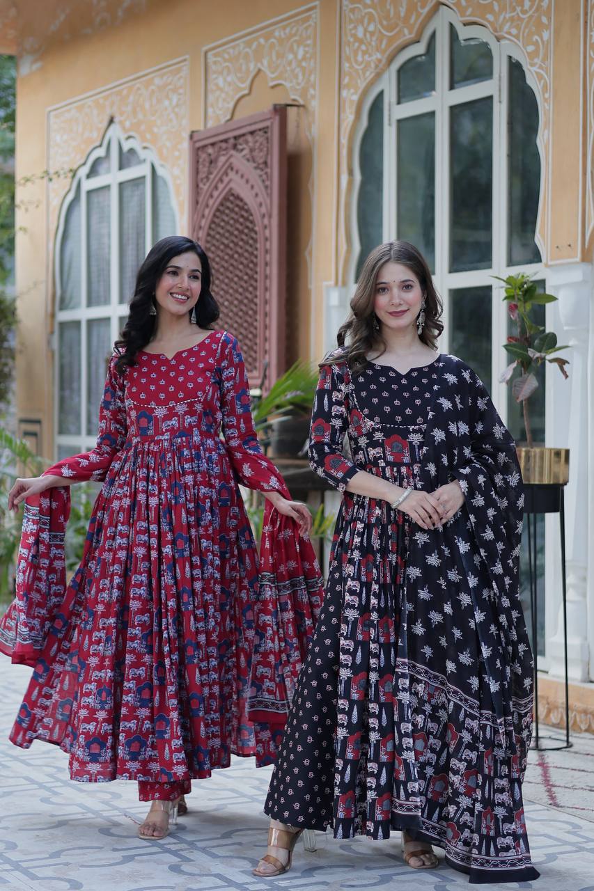 पार्टी वियर लुक: दुपट्टे के साथ टॉप और बॉटम में खूबसूरत दिखें