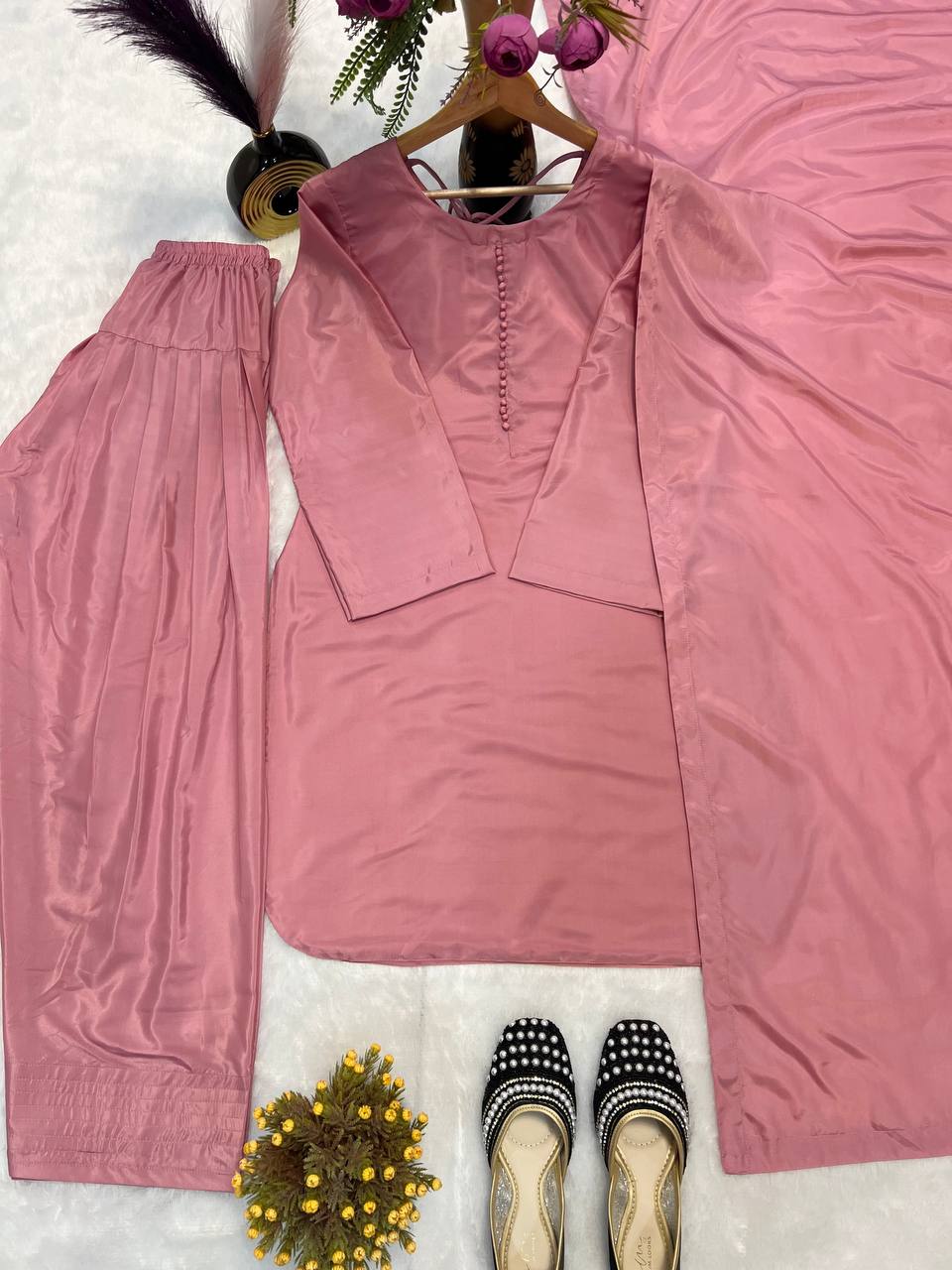 डिज़ाइनर पार्टी वियर लुक टॉप विद बॉटम और फैंसी दुपट्टा