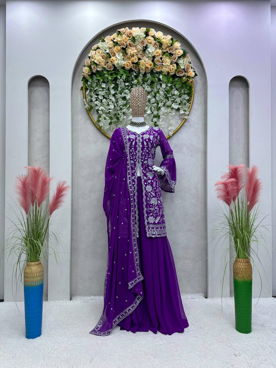 पार्टी वियर लुक टॉप और बॉटम विद दुपट्टा