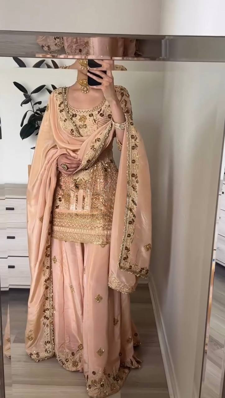 डिज़ाइनर पार्टी वियर लुक टॉप-प्लाज़ो और दुपट्टा