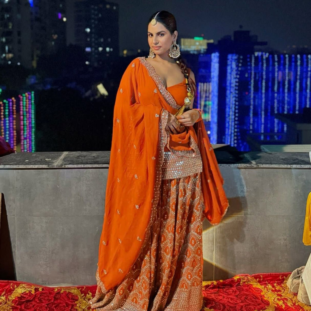 डिज़ाइनर पार्टी वियर लुक टॉप और बॉटम दुपट्टे के साथ