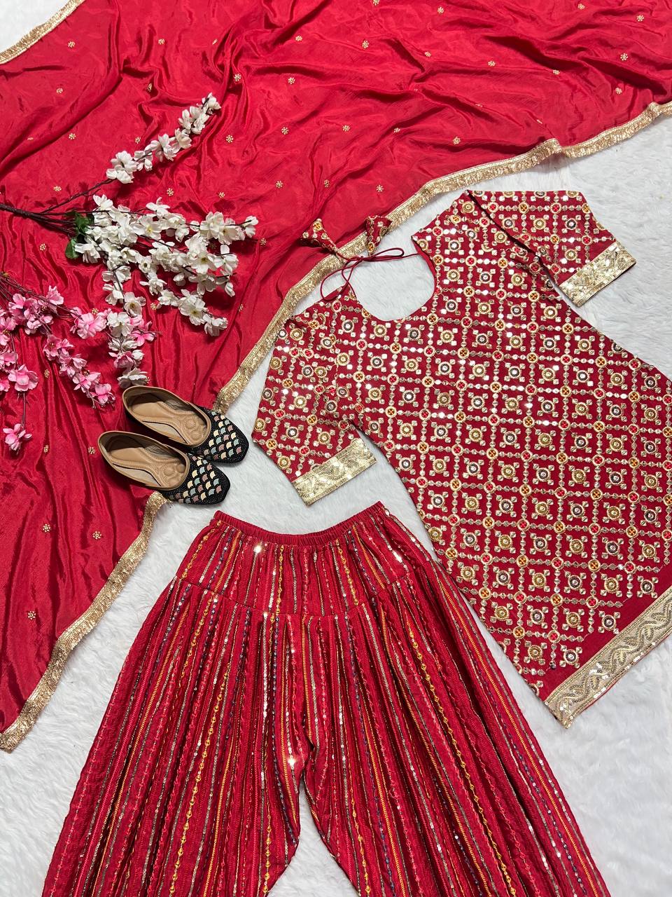 डिज़ाइनर पार्टी वियर लुक टॉप, पटियाला सलवार और दुपट्टा