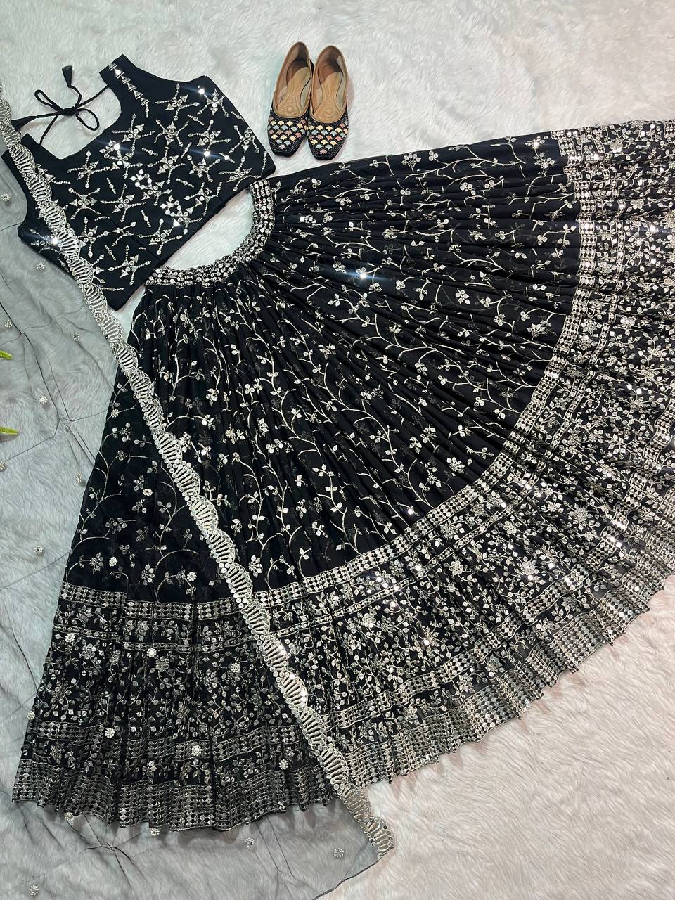 Designer Party Wear Lehenga -Choli In New Fancy Style