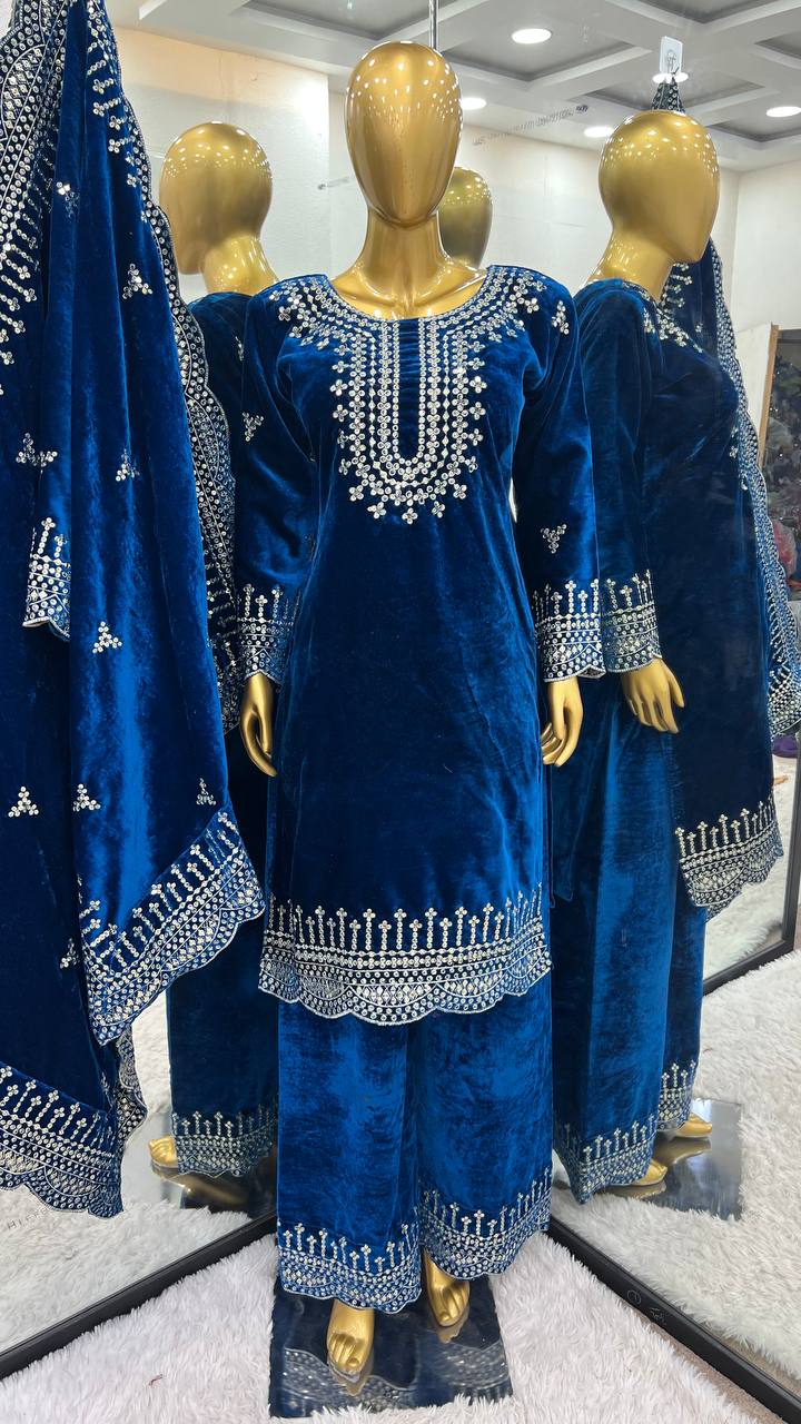 डिज़ाइनर पार्टी वियर टॉप-शरारा और दुपट्टा, हैवी एम्ब्रॉयडरी सीक्वेंस वर्क के साथ