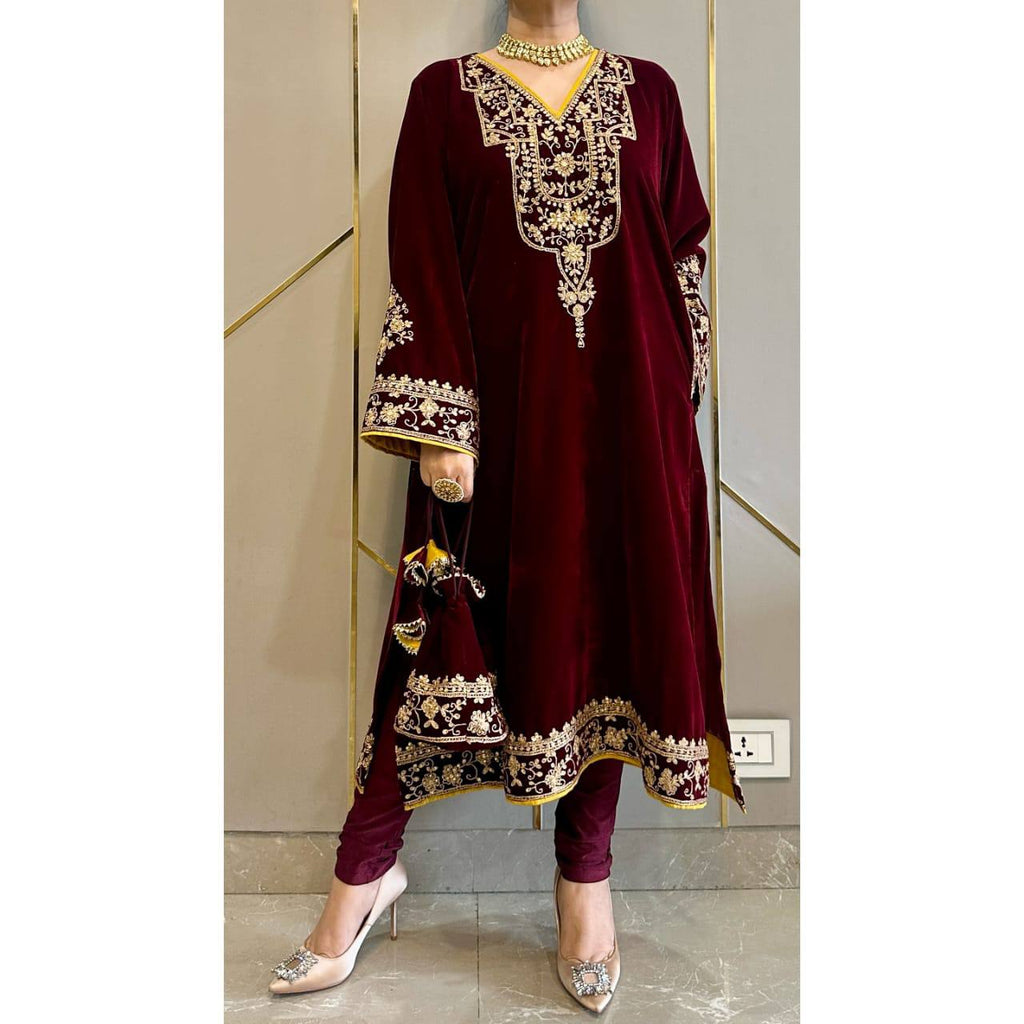 पार्टी वियर लुक डिज़ाइनर टॉप और बॉटम