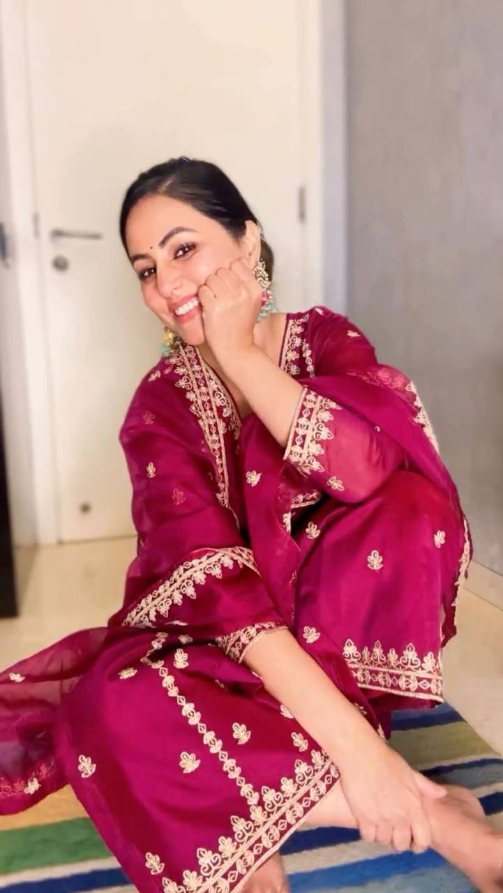 पार्टी वियर लुक डिज़ाइनर टॉप और बॉटम दुपट्टे के साथ