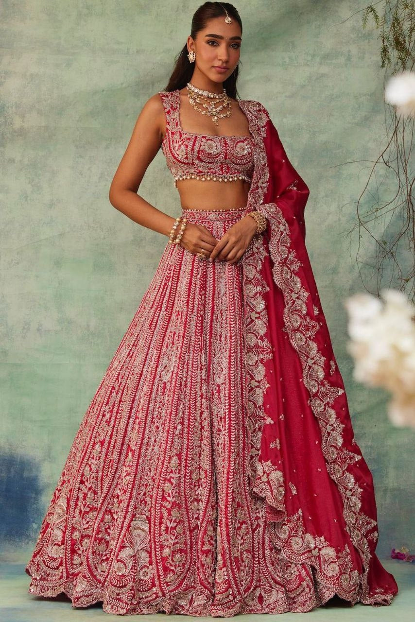 Designer Party Wear Lehenga Choli With Beautiful Thread Embroidery Work